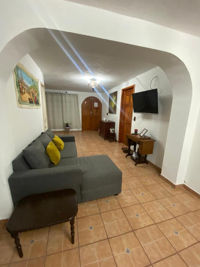 Bed and Breakfast Pura Vida! Ciudad Hidalgo Esterno foto